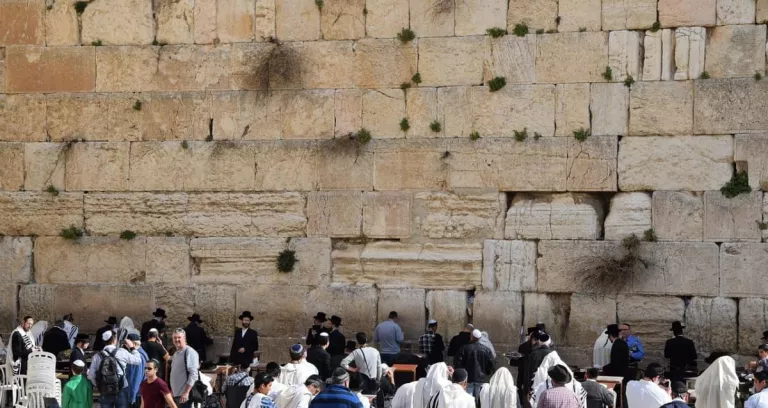 Preghiera Muro Del Pianto Gli Ebrei 1