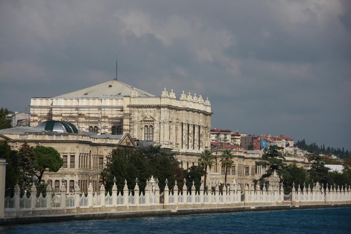dolmabahce palazzo