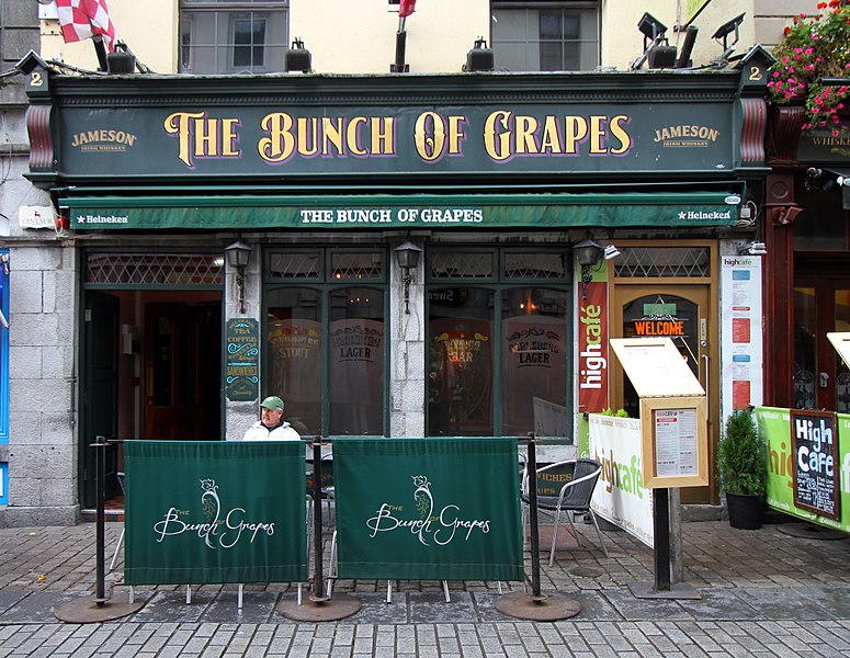 galway pub 14 the bunch of grapes gje 1