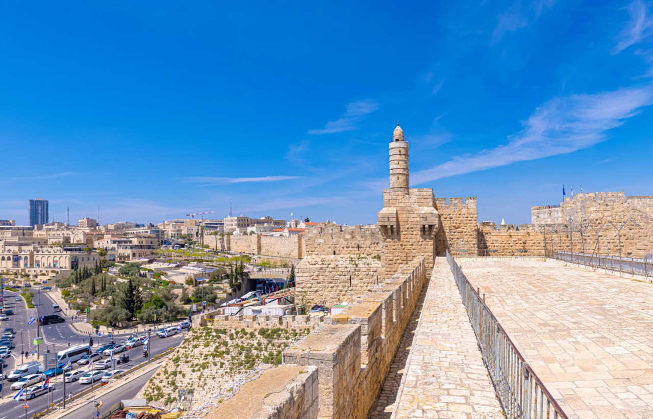 jerusalem israel scenic ramparts walk walls old city with panoramic skyline views