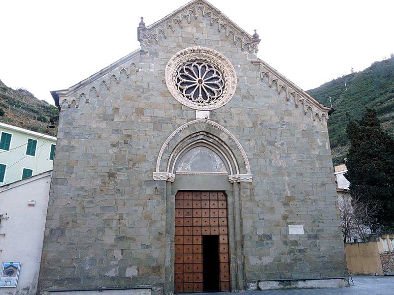 manarola chiesa san lorenzo facciata