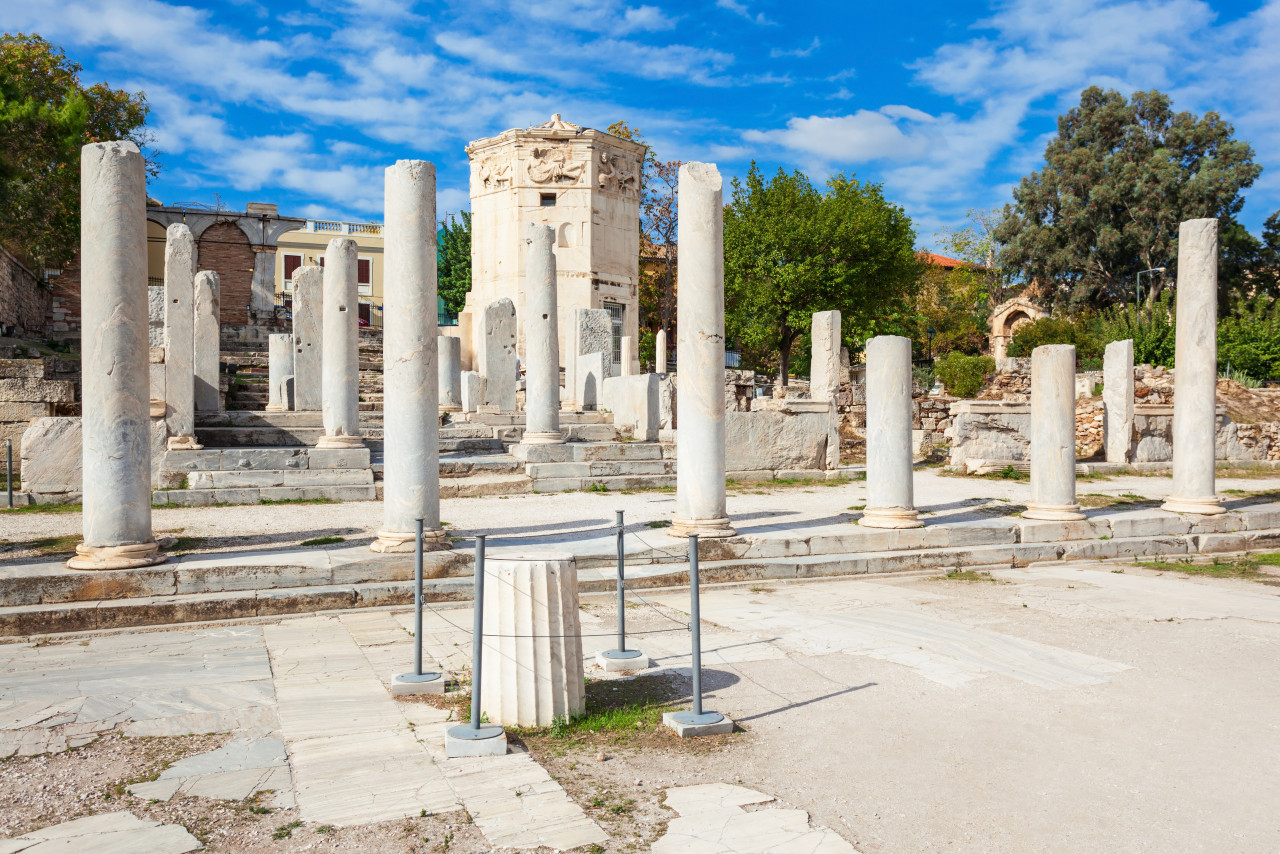 roman agora athens is located north acropolis east ancient agora