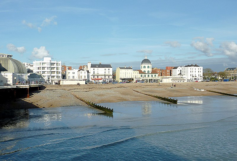 the beach at worthing west sussex