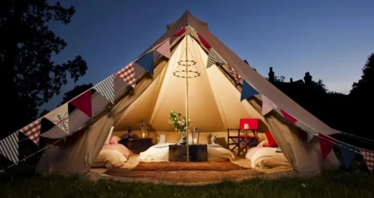 01-copertina-glamping.jpg