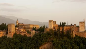 Dove dormire a Granada: consigli e quartieri migliori dove alloggiare