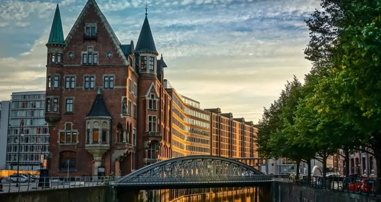 Amburgo Speicherstadt Canale Case 1