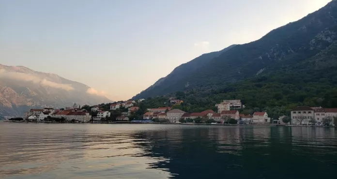 Baia Di Kotor Montenegro Balcanico
