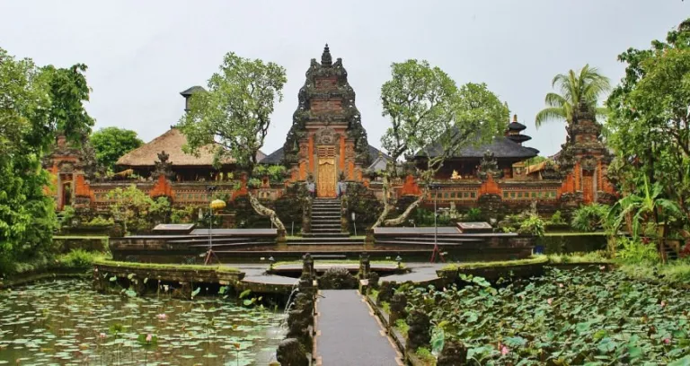 Ubud Indonesia Tempio Bali Storia