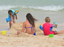 Le 20 Migliori Spiagge d'Italia per Bambini