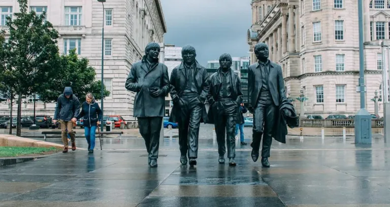 Beatle Liverpool Piove I Beatles 4