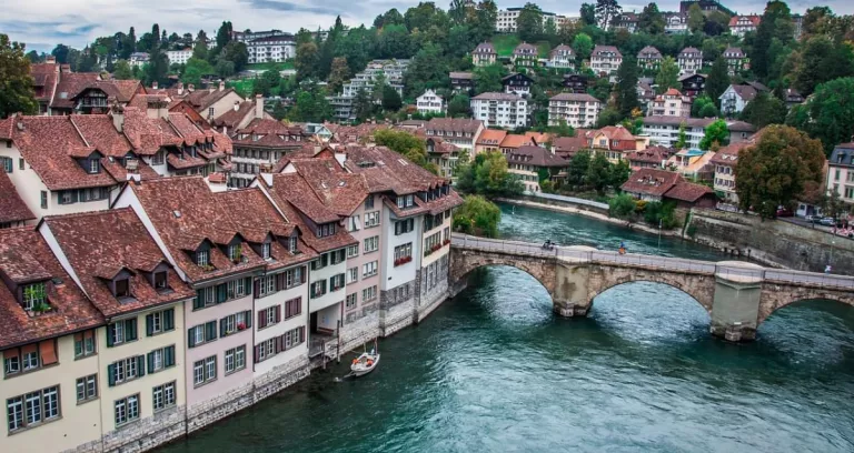 Berna Svizzera Fiume Ponte Tetto 1