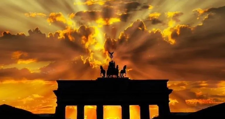 brandenburger tor crepuscolo alba 1