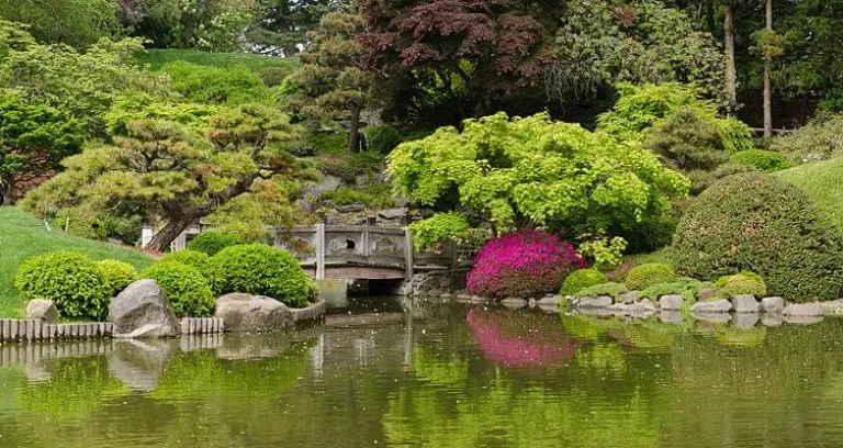 Brooklyn Botanic Garden New York May 2015 Panorama 2