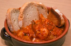 Cosa mangiare a Viareggio e dove: 10 piatti tipici e ristoranti migliori