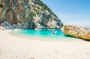 Cala Mariolu, Sardegna: info, immagini, dove si trova e come arrivare alla spiaggia