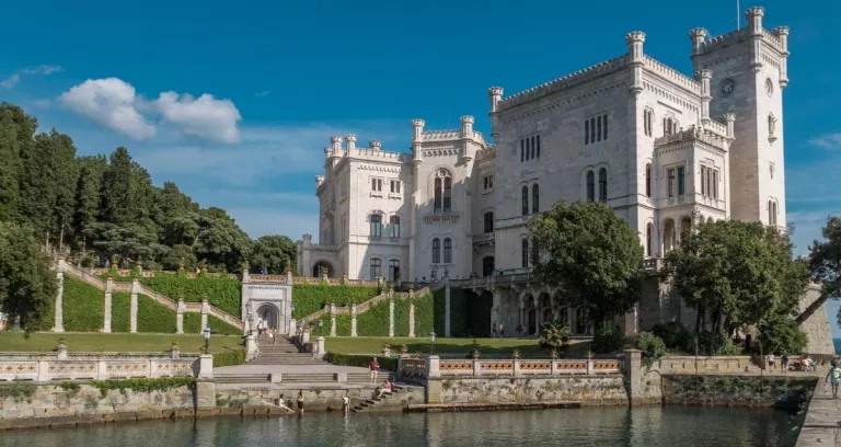 Castello Italia Trieste