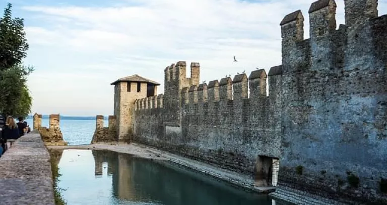 Castello Scaligero Lago Di Garda