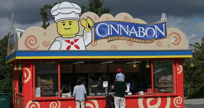 Cinnabon At Legoland Windsor In 2004