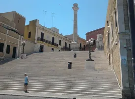 Brindisi: cosa vedere, dove mangiare e cosa fare la sera