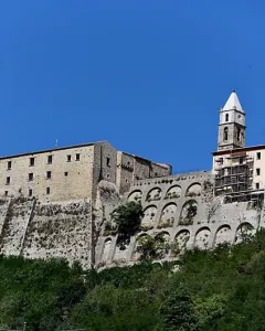 Castello di Civitacampomarano