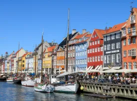 Visita a Copenaghen in crociera: itinerari fai da te, consigli e tour