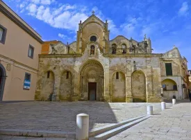 Lecce: cosa vedere, dove mangiare e cosa fare la sera