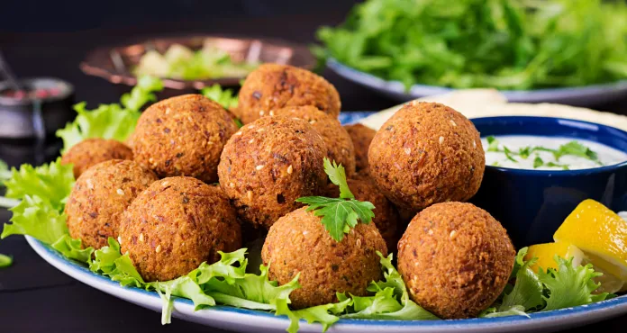 Falafel Hummus Pita Middle Eastern Arabic Dishes Halal Food