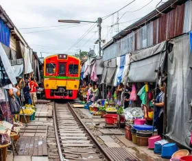 Maeklong Railway Market