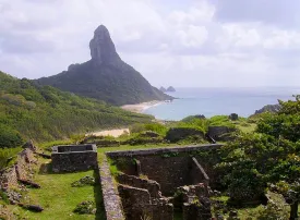 Fernando de Noronha, Brasile: dove si trova, quando andare e cosa vedere