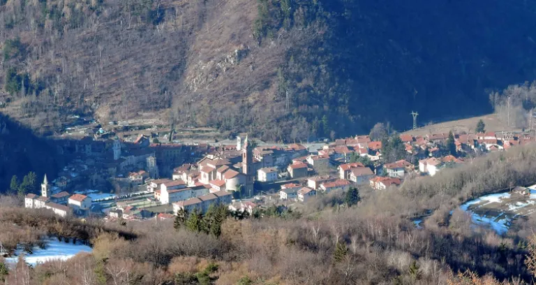 Garessio Centro Storico Visto Da Bric Meriano