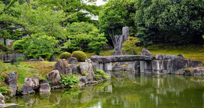 Giappone Tempio Giardino Verde