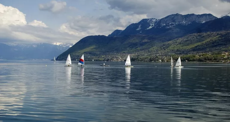 Ginevra Lago Svizzera Montagne
