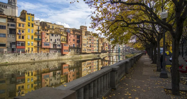 Girona Spagna Giro Turistico Fiume