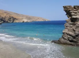 Andros, Grecia: dove si trova, quando andare e cosa vedere