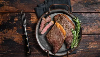 Churrasco Cordobés con salsas árabes