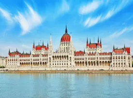 Visita al Parlamento di Budapest: orari, prezzi e consigli