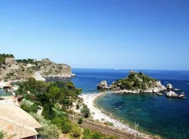 Le 10 spiagge più belle di Taormina