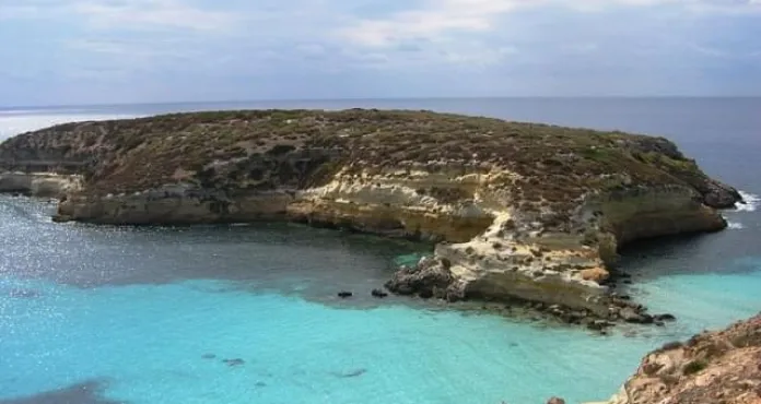 isola di conigli lampedusa
