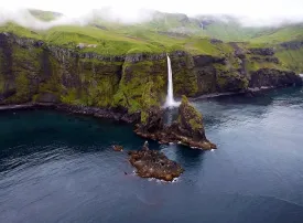 Isole Aleutine, Alaska: dove si trovano, quando andare e cosa vedere