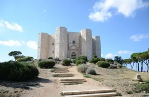 Parco dell'Alta Murgia: cosa vedere, escursioni e itinerari consigliati