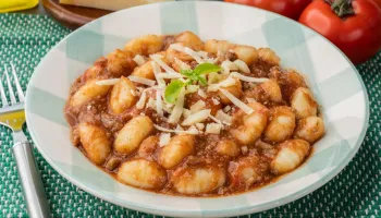 Gnocchi al sugo d'oca