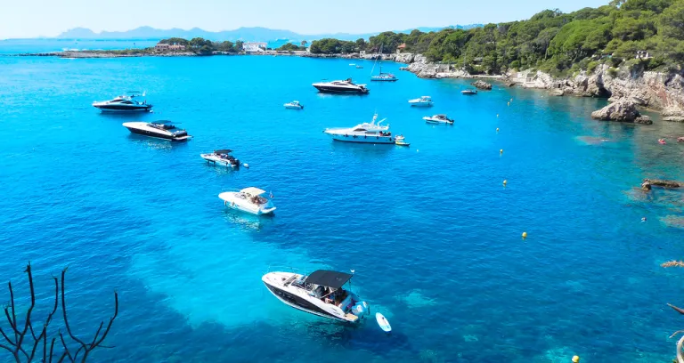 Bay of Antibes Billionaires