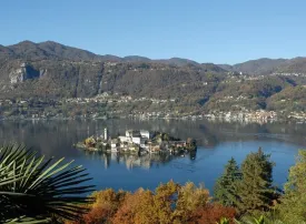 Lago d'Orta: come arrivare, cosa vedere e dove mangiare
