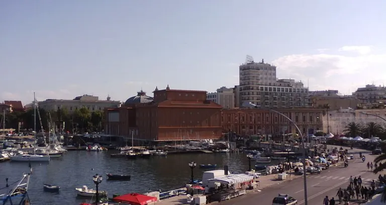 Lungomare Bari Teatromargherita