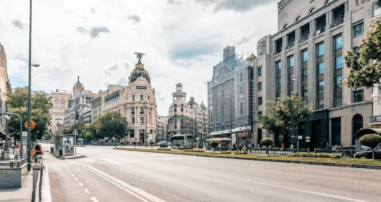 Madrid Citt C3 A0 Strada Cielo Nuvole