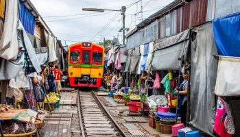 Maeklong Railway Market