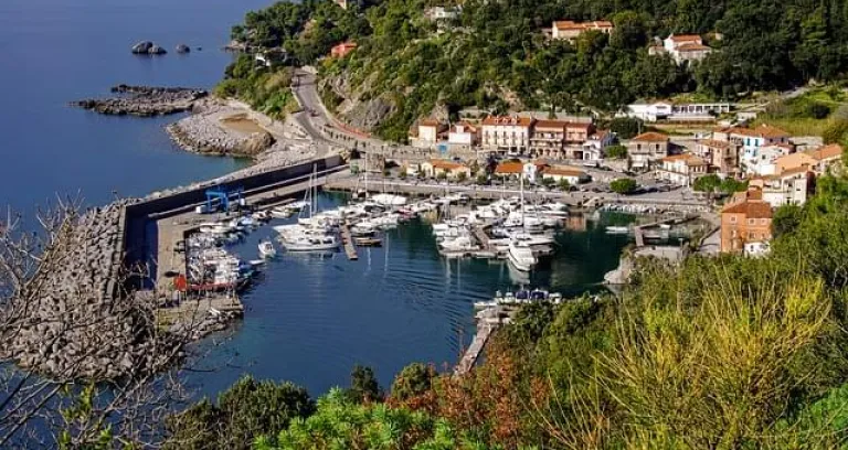 porto di Maratea dall'alto