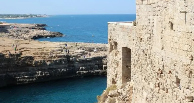 mare puglia polignano a mare