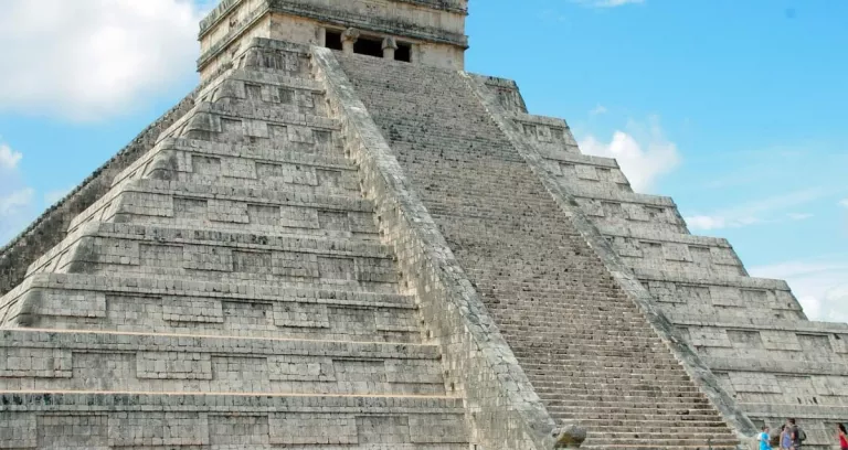 Messico Chichen Itza Piramide Maya
