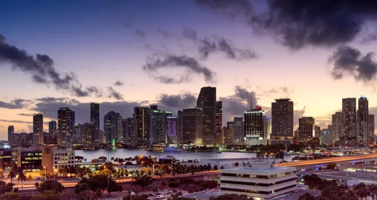 Miami Florida Tramonto Skyline 4